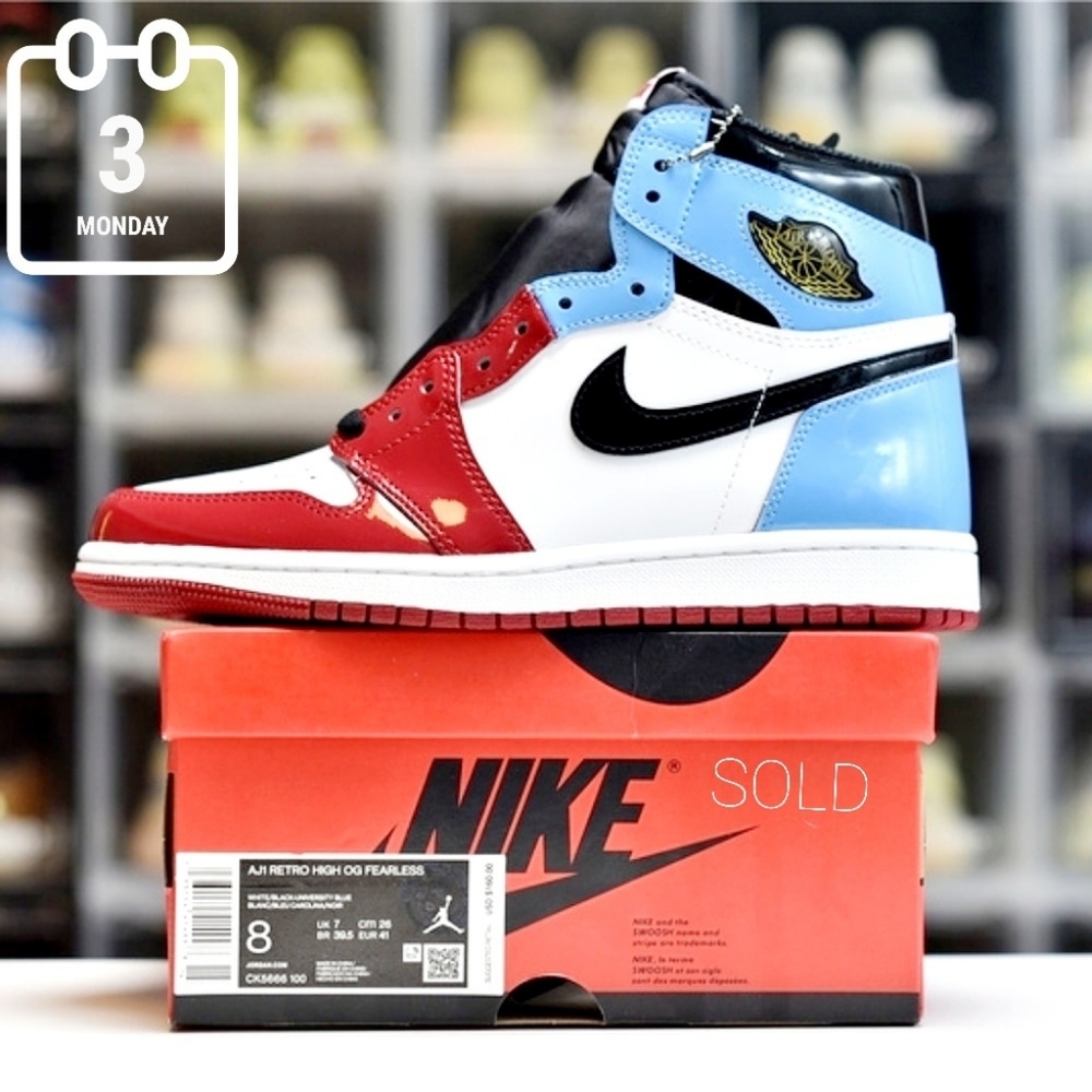 Jordan 1 UNC Chicago